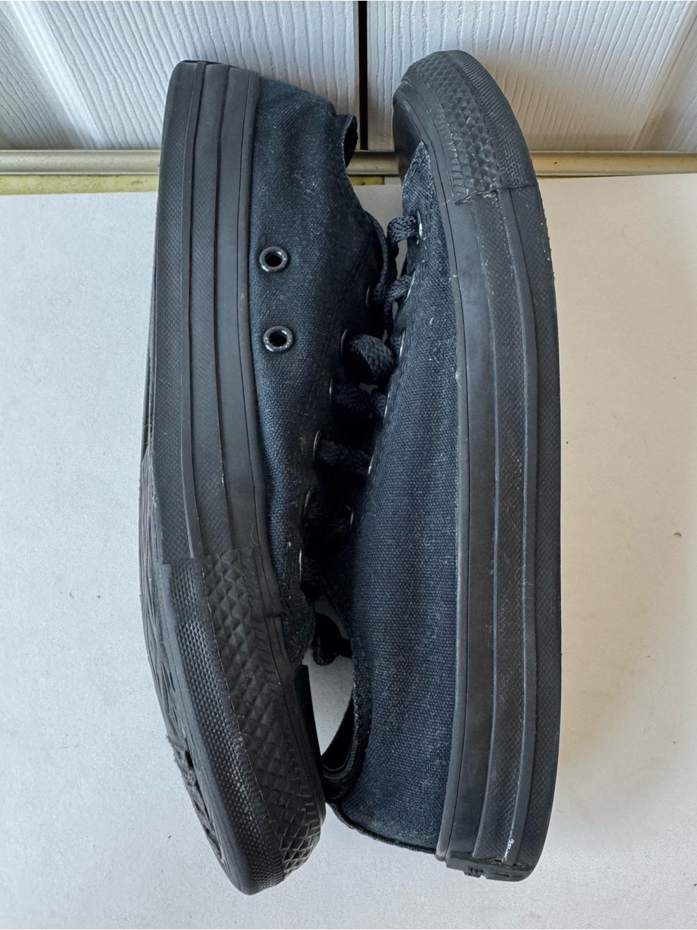 Converse Chuck Taylor All Star Low Top 7 Womens 5 Mens Black Sneakers - Picture 3 of 7